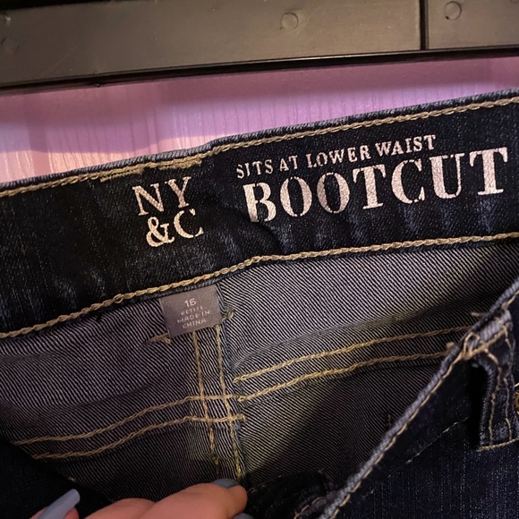 NY&C bootcut jeans! - Picture 3 of 3